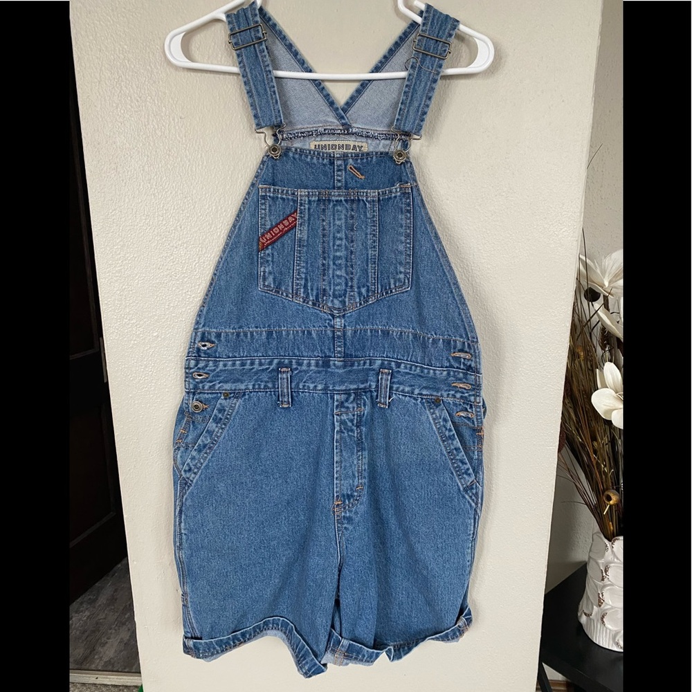 AUTHENTIC Unionbay 90’s Jean overall shorts! RARE FIND